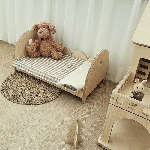 round doll bed